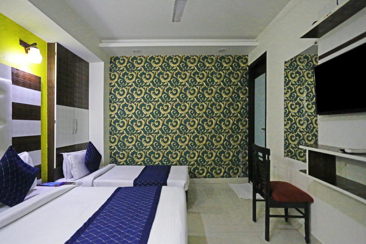 Hotel Star Inn-Near Delhi Airport Yeni Delhi Oda fotoğraf