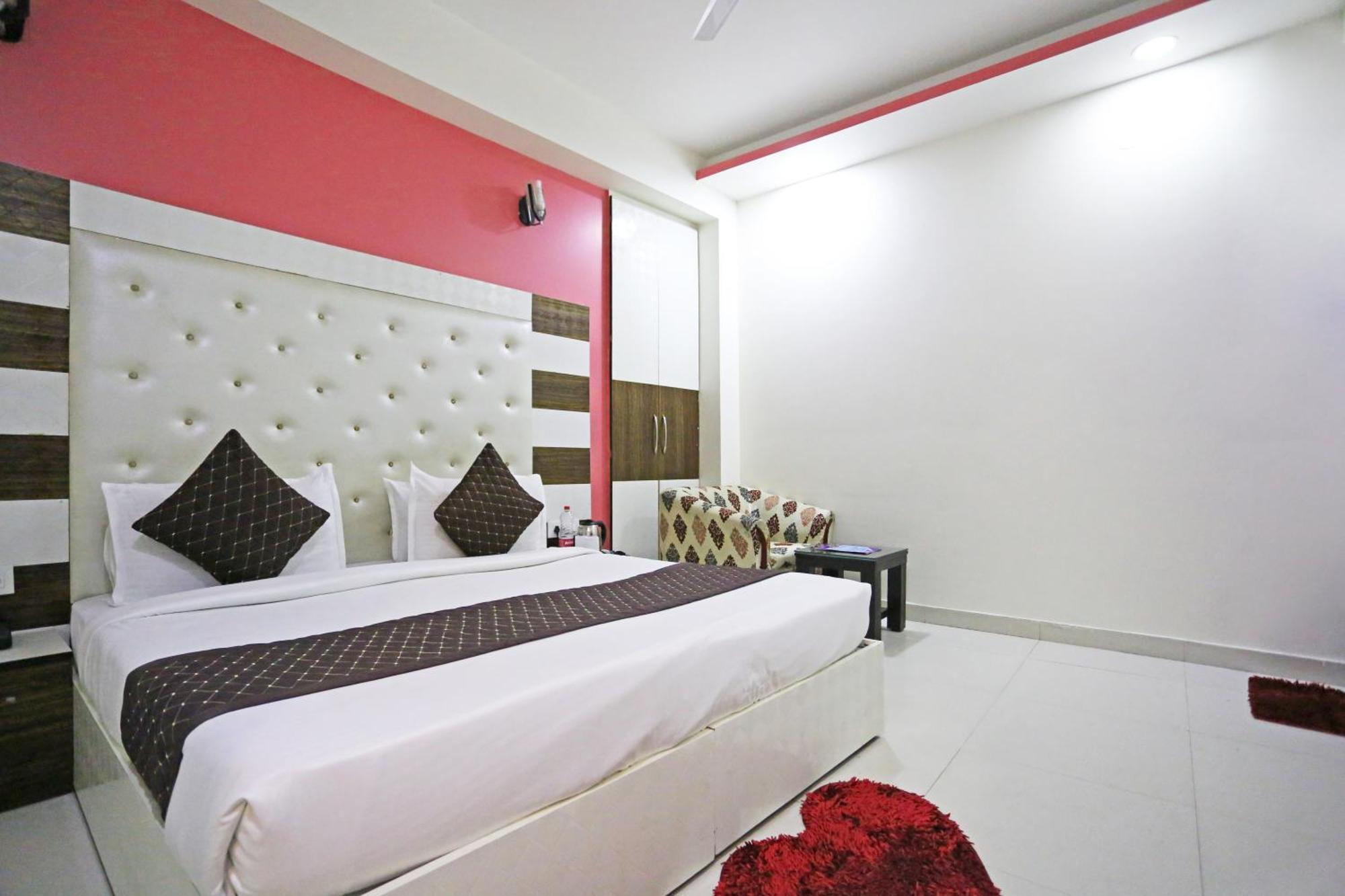 Hotel Star Inn-Near Delhi Airport Yeni Delhi Dış mekan fotoğraf