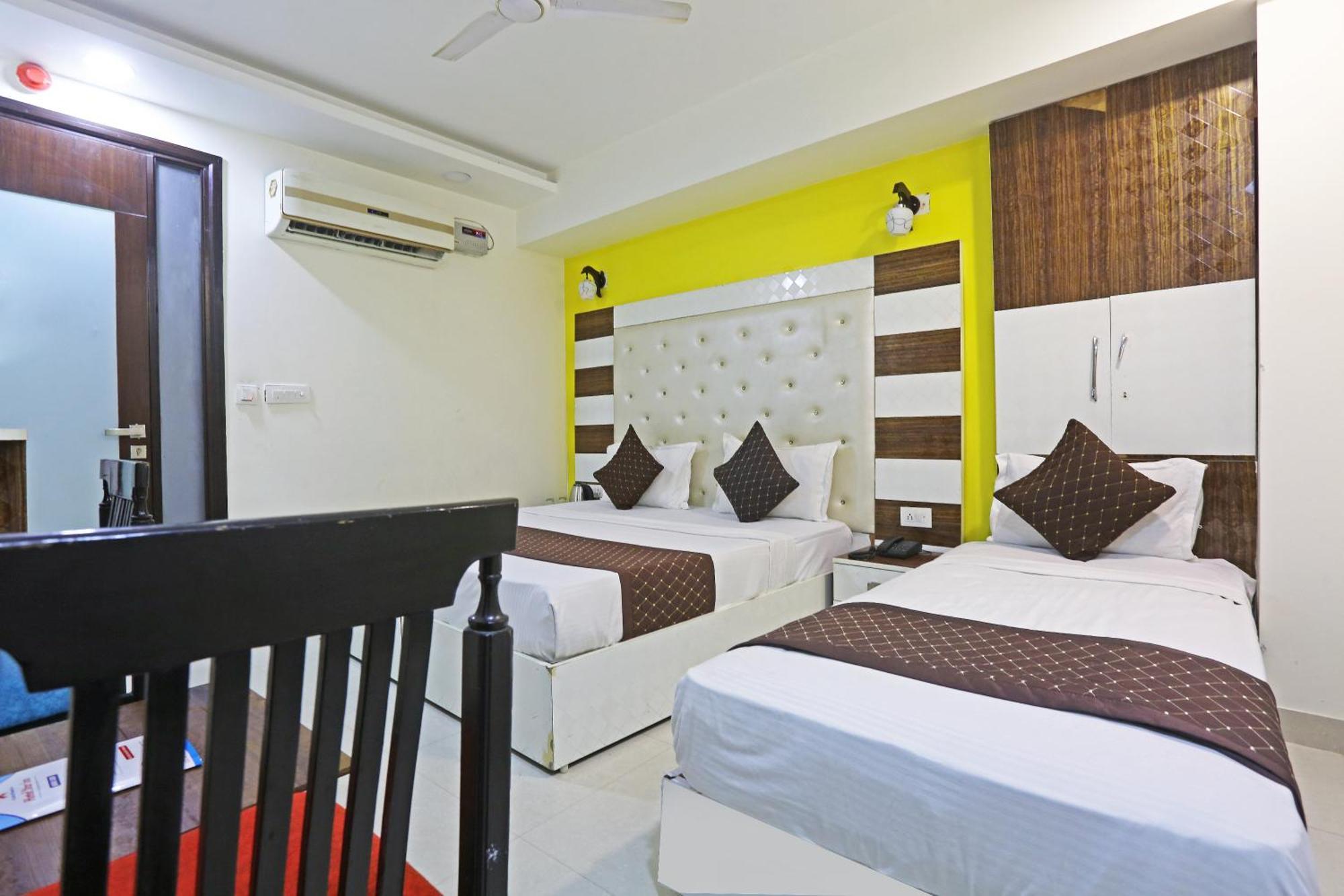 Hotel Star Inn-Near Delhi Airport Yeni Delhi Dış mekan fotoğraf