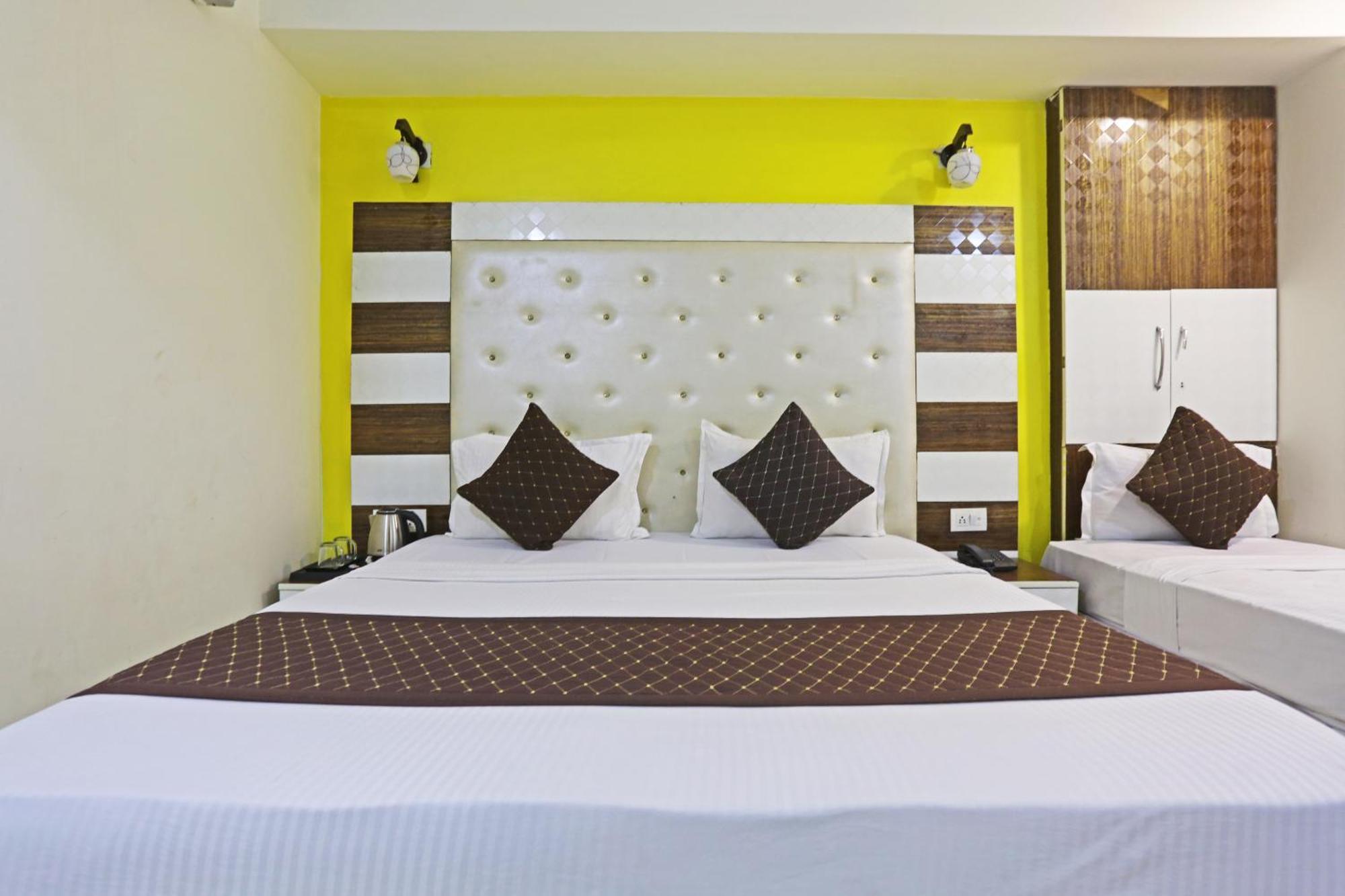 Hotel Star Inn-Near Delhi Airport Yeni Delhi Dış mekan fotoğraf