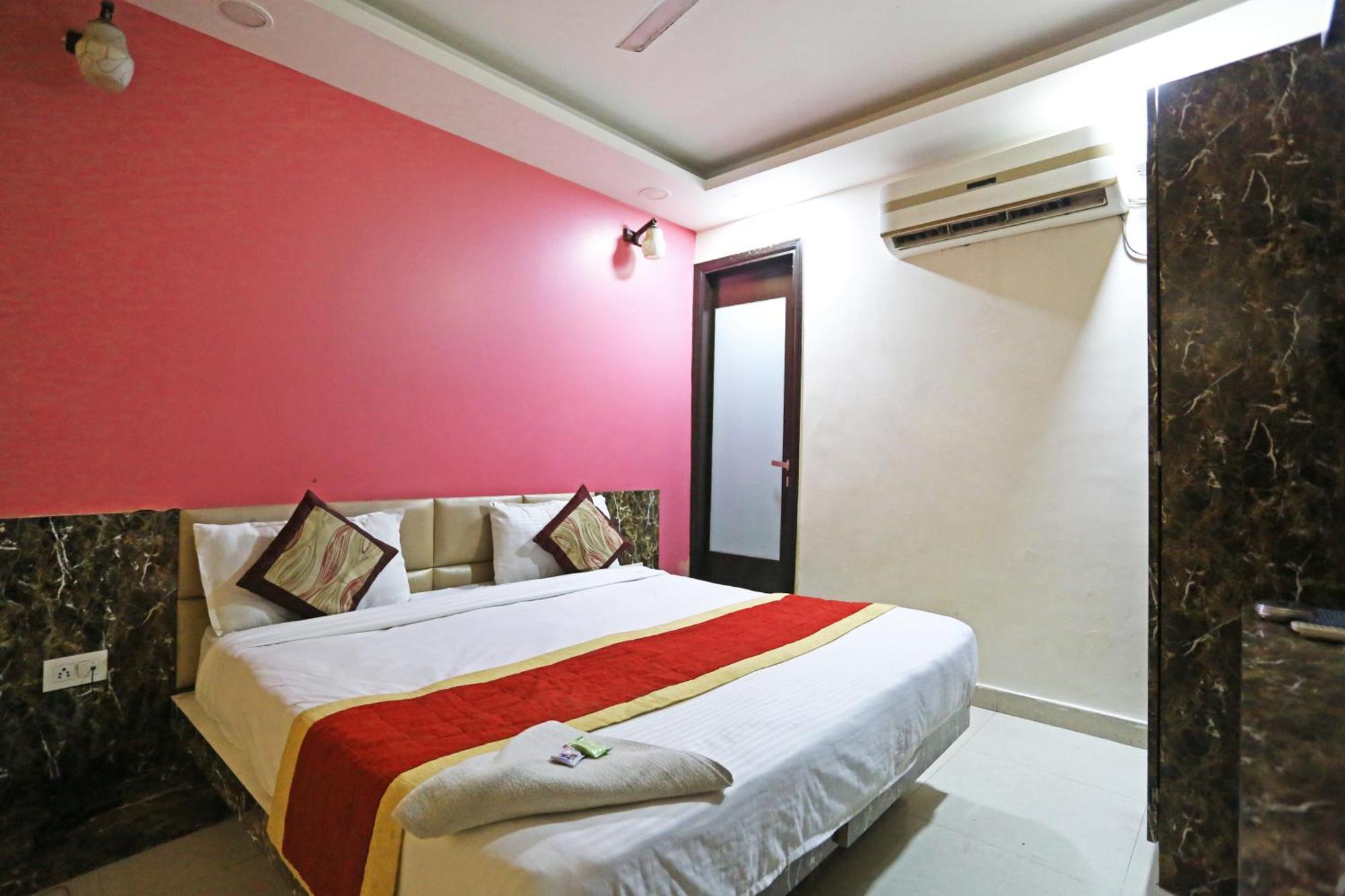 Hotel Star Inn-Near Delhi Airport Yeni Delhi Dış mekan fotoğraf