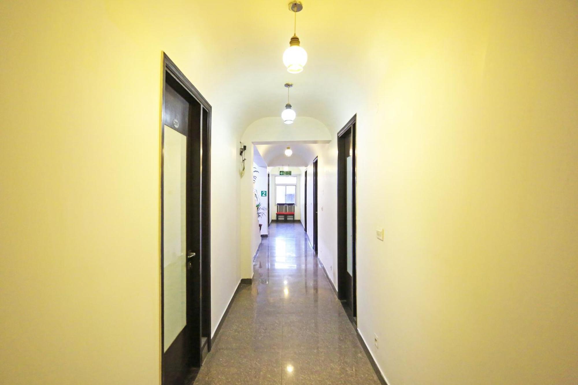 Hotel Star Inn-Near Delhi Airport Yeni Delhi Dış mekan fotoğraf